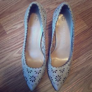 Nude LC Lauren Conrad flower cutout heels